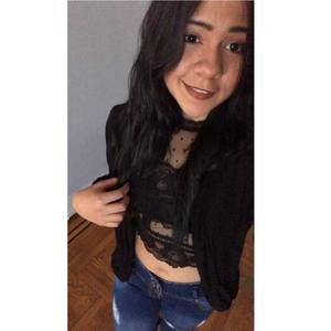 Meet your Posher, Daniela